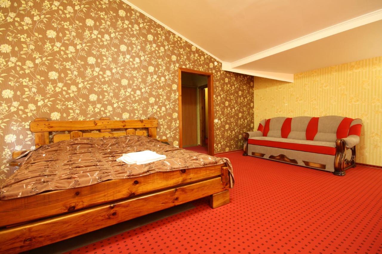 Chagari Hotel Lypnyky Eksteriør bilde