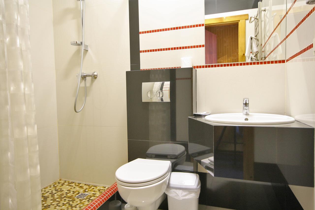 Chagari Hotel Lypnyky Eksteriør bilde